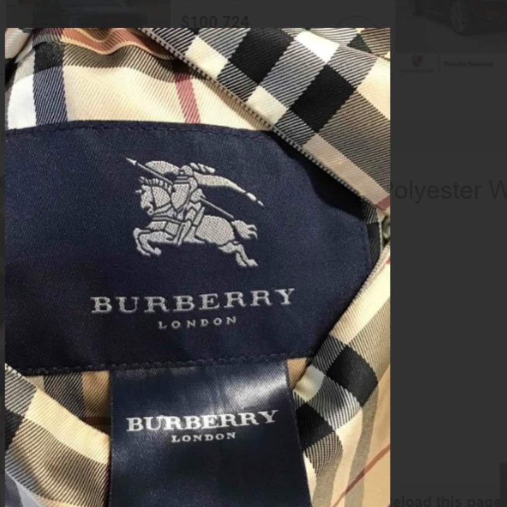 Authentic !!!! Burberry Plaid Polyester Waterproof - image 1
